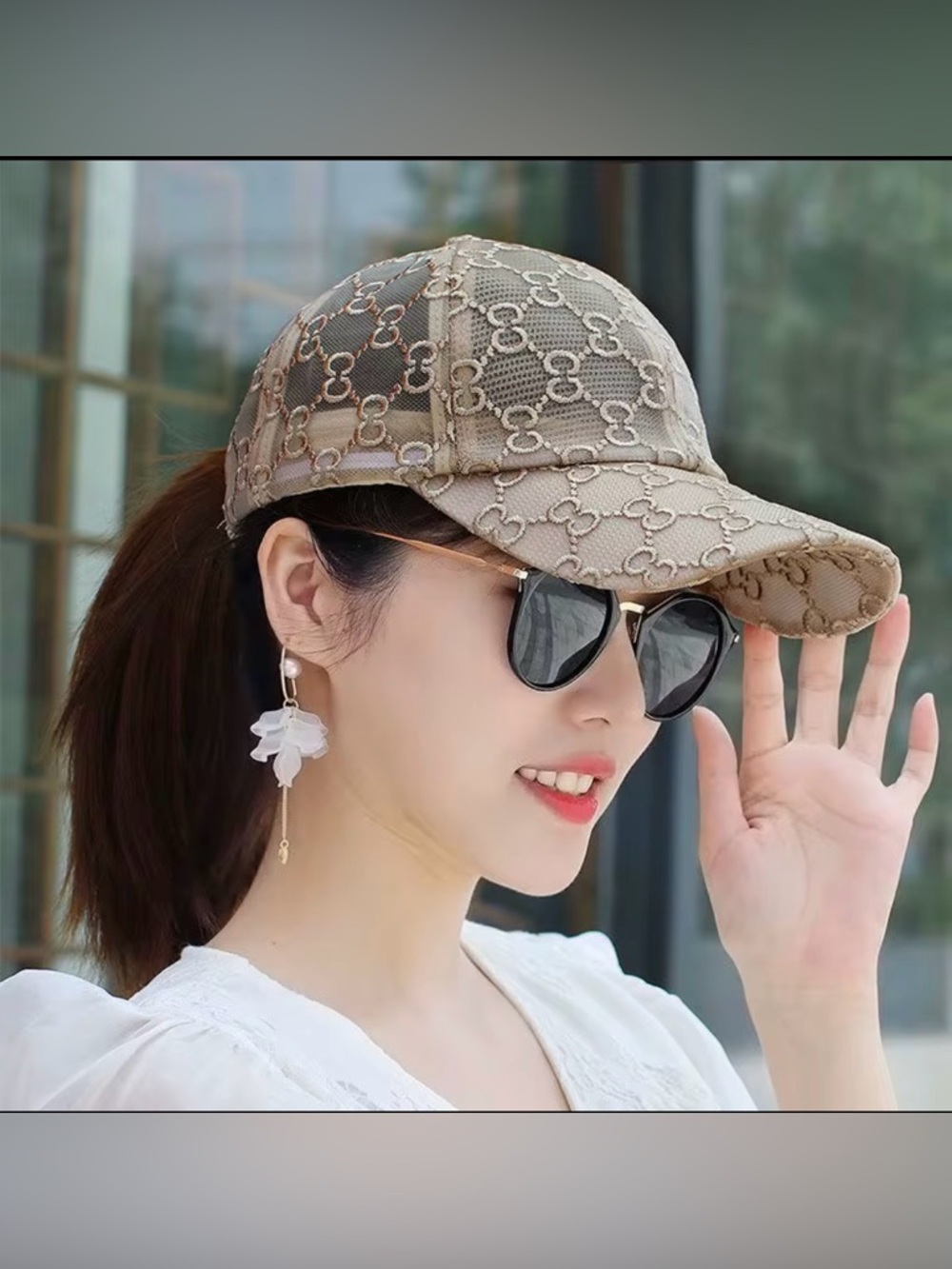 Black  Lightweight Mesh Baseball Cap - Picture 3 of 3